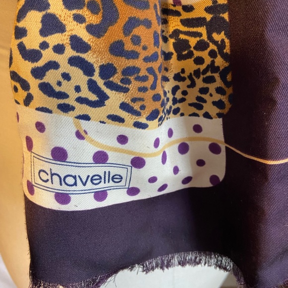 Vintage Chavelle Scarf Purple and Animal print - Picture 3 of 6